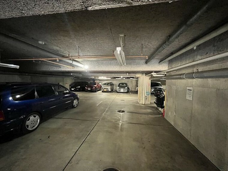 駐車場 最新の駐車場空き状況はお気軽にお問い合わせください。