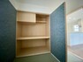 収納 新しい畳の香りのするタタミスペースは、使い方色々。客室やお布団で寝るときにぴったりの空間ですね。