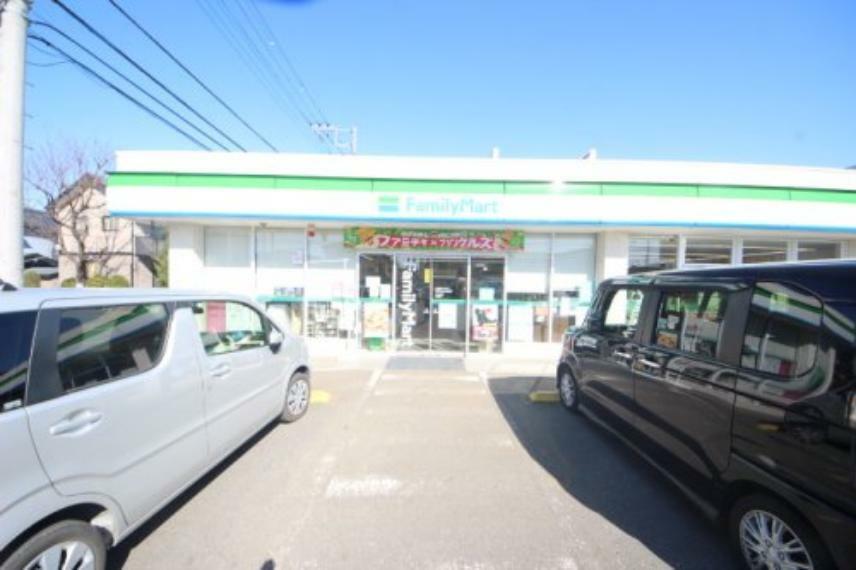 コンビニ 【コンビニエンスストア】ファミリーマート清瀬小金井街道店まで463m