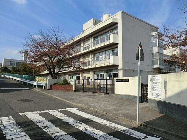 小学校 横浜市立鳥が丘小学校 学校教育目標:「つばさひろげ、自分で自分の生き方を切り拓いていく鳥が丘の子」