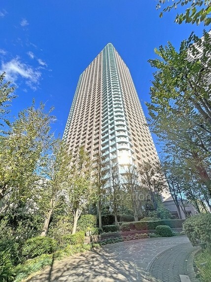 センチュリーパークタワー 6階