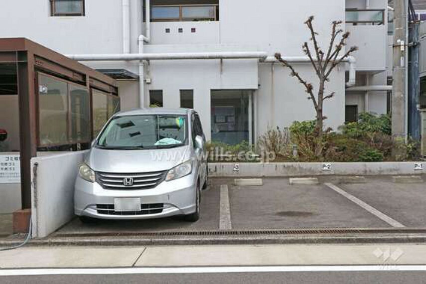 敷地内駐車場 敷地内駐車場（屋外平面式）