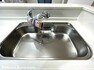 水道水と浄水を使い分けられる浄水器内蔵タイプを採用。