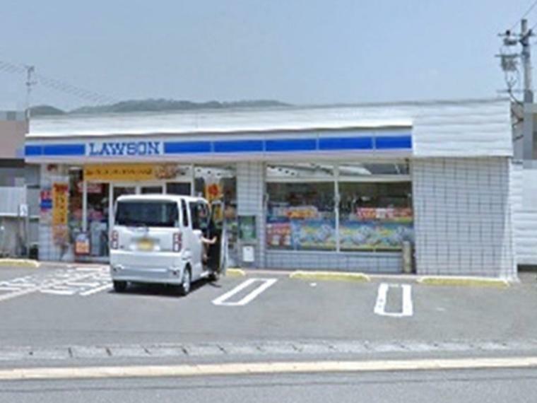 コンビニ ローソン高知中久万店