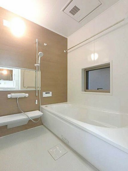 浴室 広さを設けた浴室でゆったりバスタイム