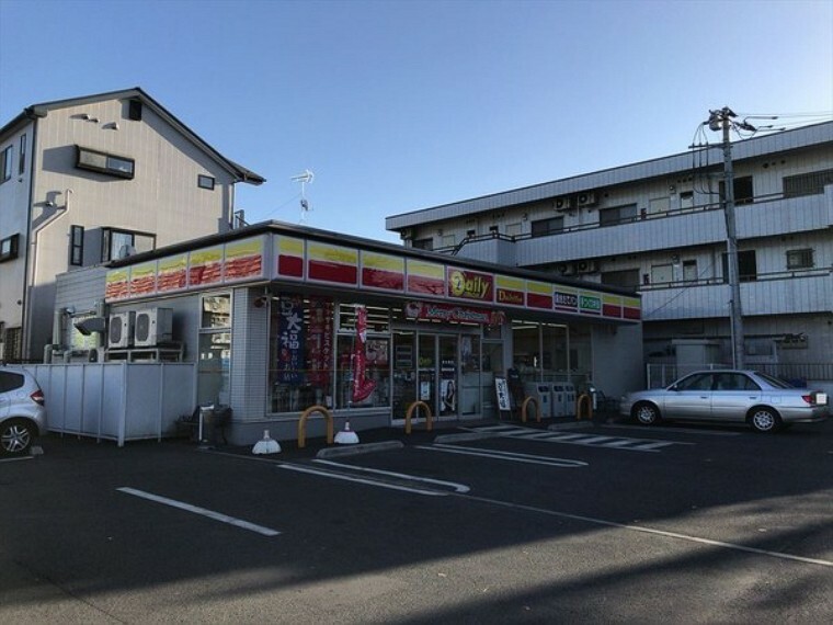 コンビニ デイリーヤマザキ所沢小手指4丁目店