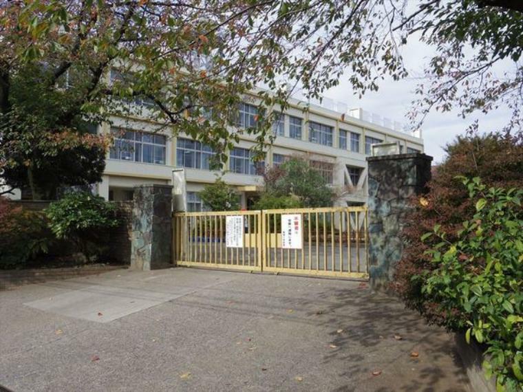 小学校 黒須小学校 【黒須小学校】17クラス 児童数:464人