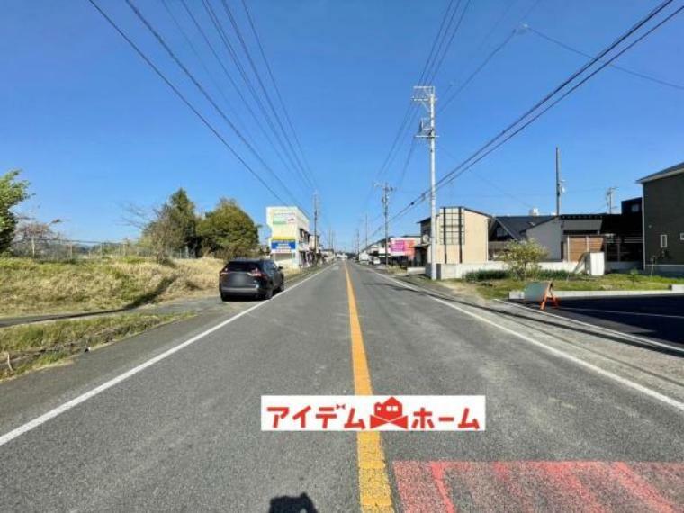 現況写真 住戸の前面道路