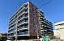 外観写真 横浜市中区本牧町に佇む、地上7階建てマンション「クリオ横濱本牧」の4階部分のお部屋をご紹介します。