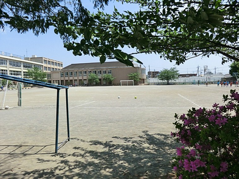 小学校 羽村市立富士見小学校