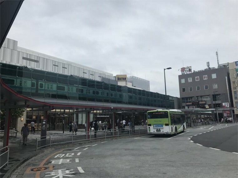 浦和駅（東口）