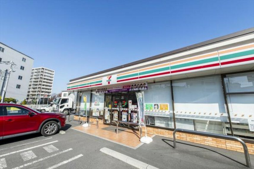 コンビニ セブン-イレブン 戸田上戸田1丁目店