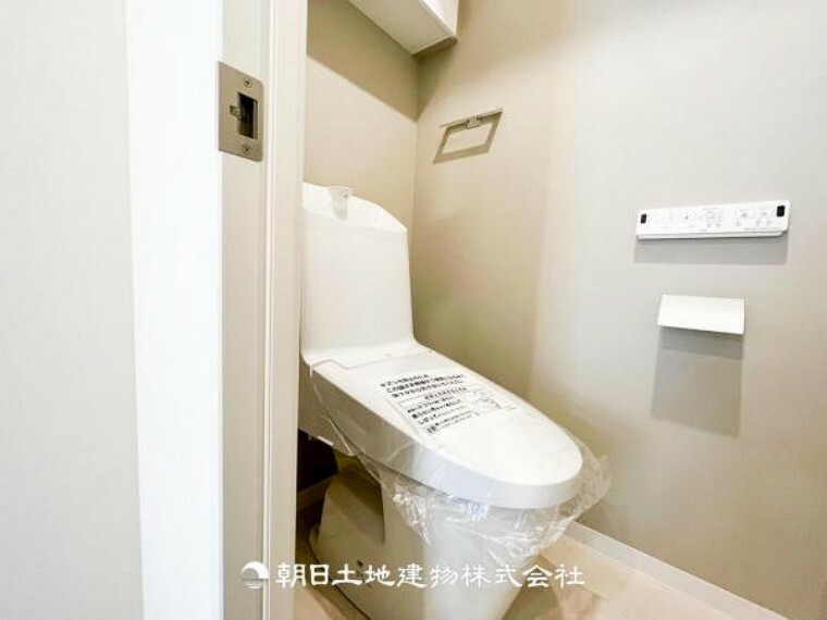 トイレ 毎日使うトイレは清潔感があふれる空間に仕上げました。