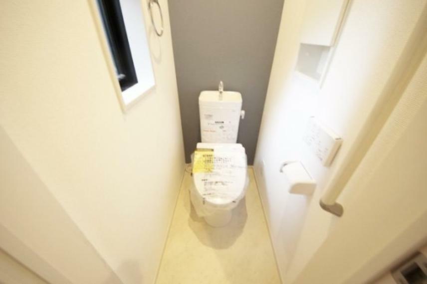 トイレ 1・2階共に快適なウォシュレットトイレ