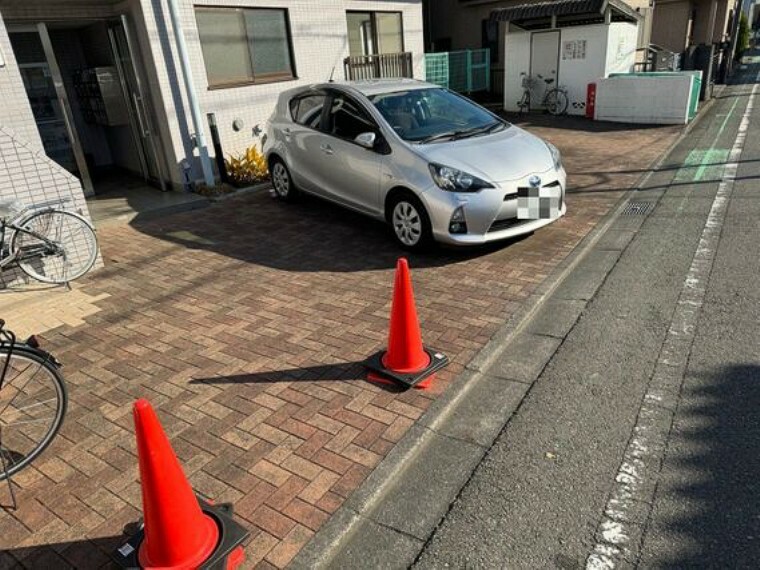 敷地内駐車場 お気軽にお問い合わせください！