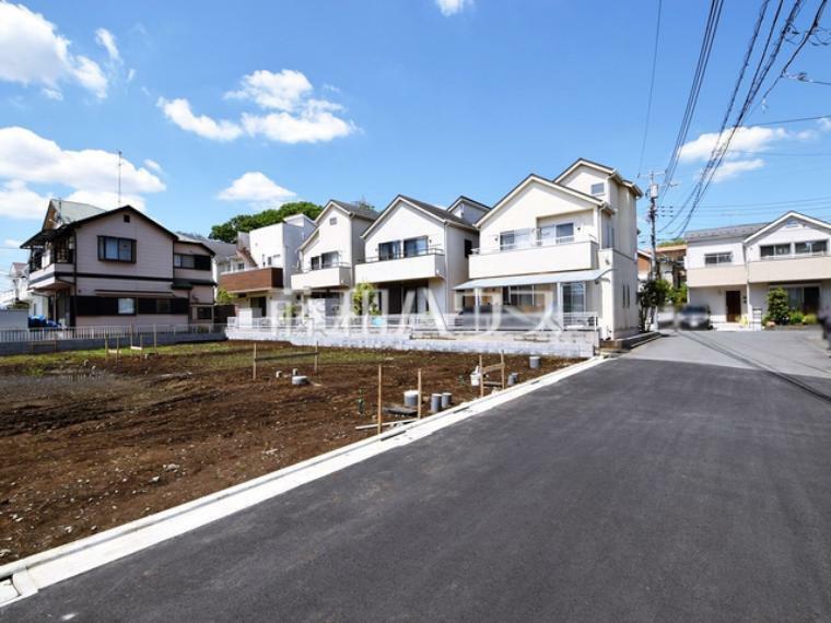 現況写真 2号地　接道状況および現場風景　【三鷹市井口1丁目】