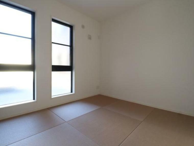 和室 4.5帖の和室は客間やお昼寝スペースなど多目的ルームとして使えそうです。