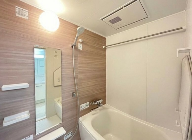 浴室 心と身体と向き合う、セルフケアの基地として。バスタイムをより心地よく有効なひとときにするために。