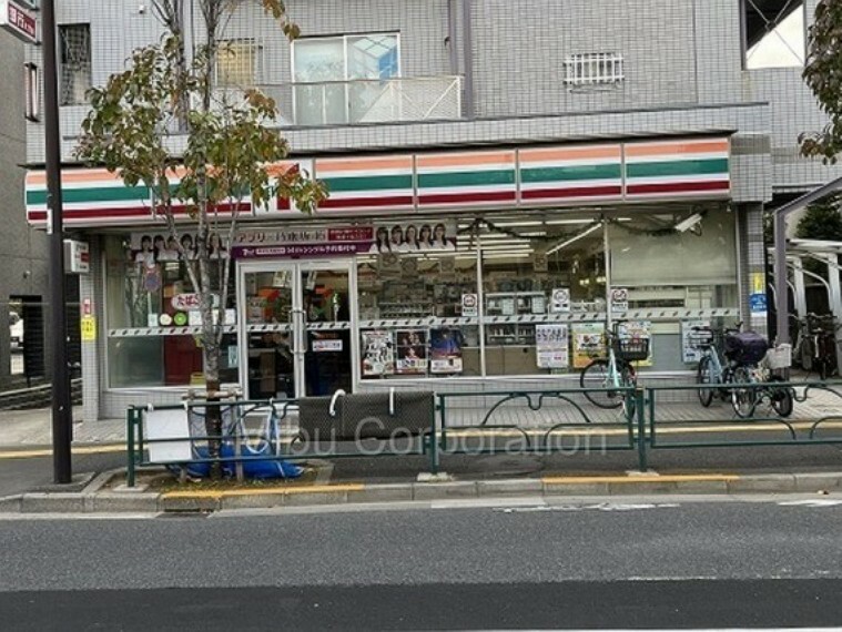 コンビニ セブン-イレブン 千住桜木店