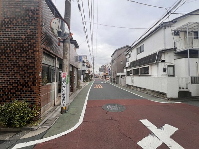 車最大2台駐車可能なスペースございます！