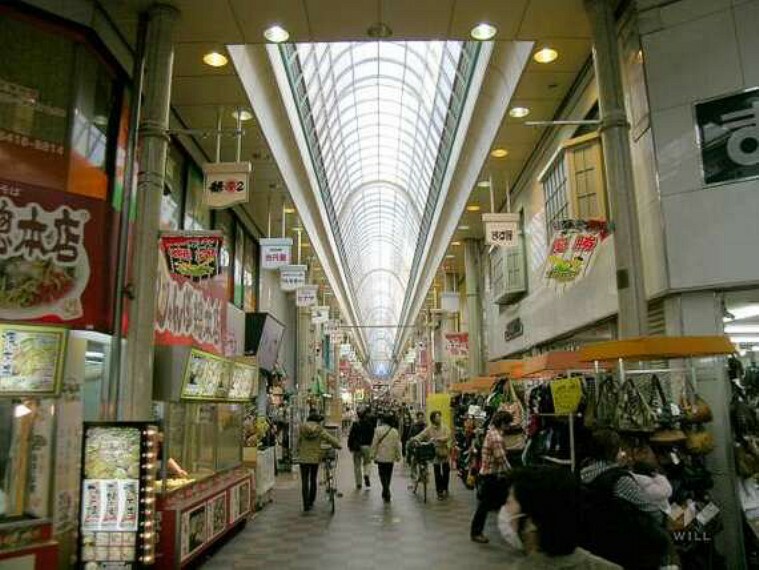 ショッピングセンター 阪神尼崎駅前商店街の外観