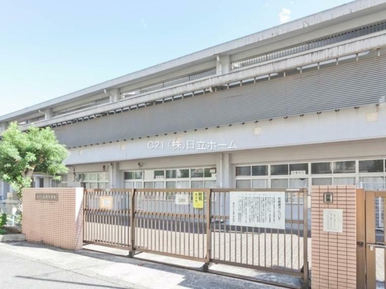 横浜市立生麦小学校 大正13年創立　　教育目標　子どもが夢をもち、元気に学校生活を送り、勇気をもって行動できるようにします。