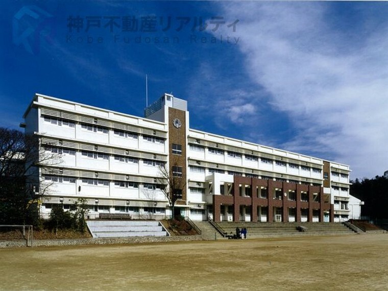 中学校 神戸市立多聞東中学校 徒歩5分。