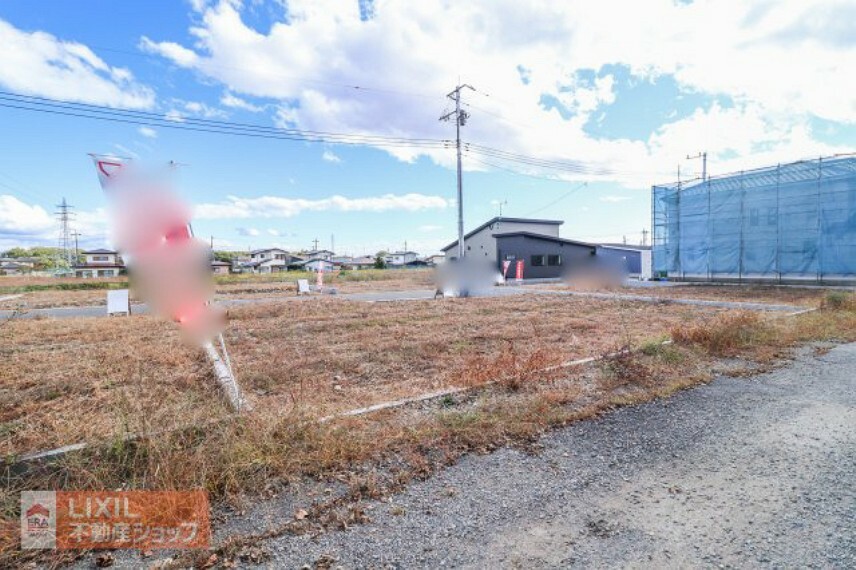 現況外観写真 【現地写真】建築中。