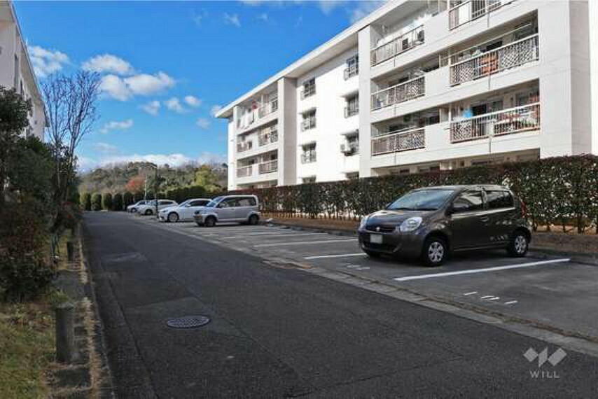 敷地内駐車場 敷地内駐車場（屋外平面式）