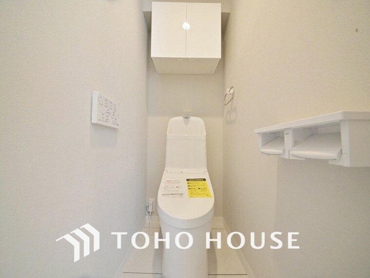 トイレ トイレには快適な温水洗浄便座付