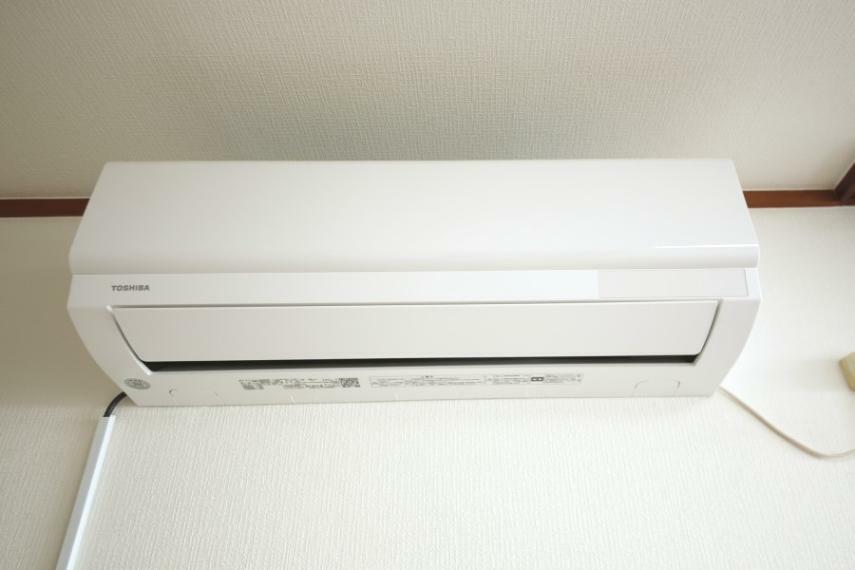 冷暖房・空調設備 エアコンが、2台設置されております。