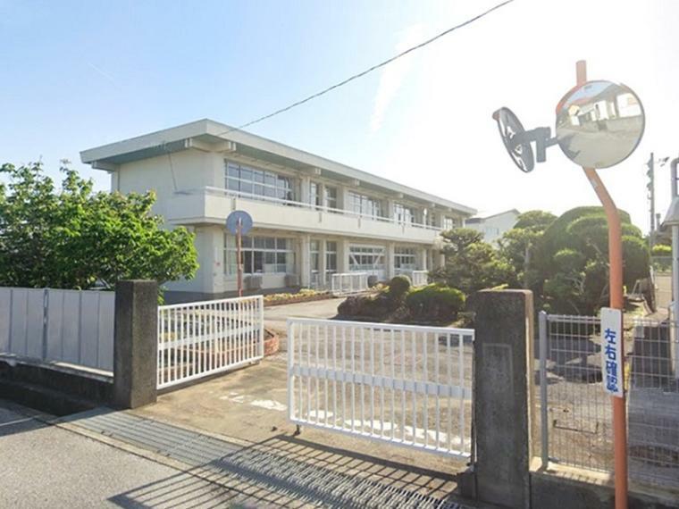 小学校 吉川小学校