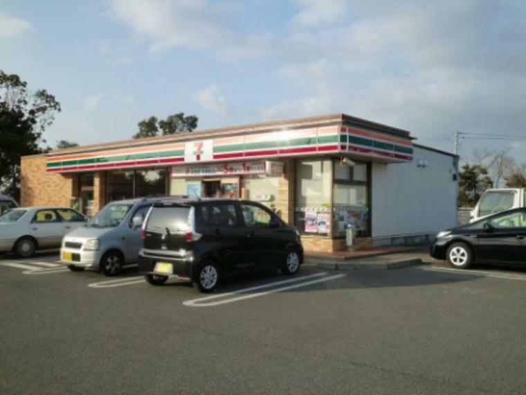 コンビニ （セブンイレブン 袖ヶ浦のぞみ野通り北店）車5分