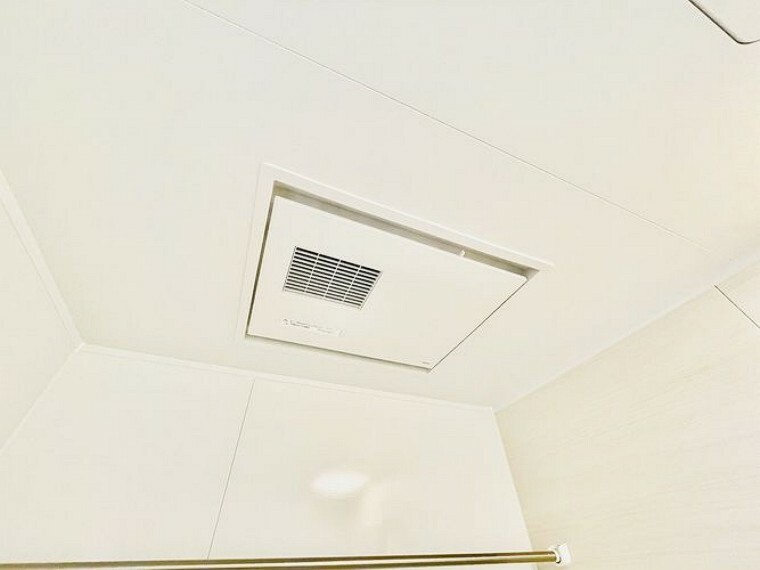 構造・工法・仕様 浴室暖房乾燥機