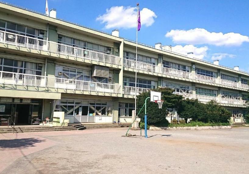 小学校 【小学校】さいたま市立指扇小学校まで1054m