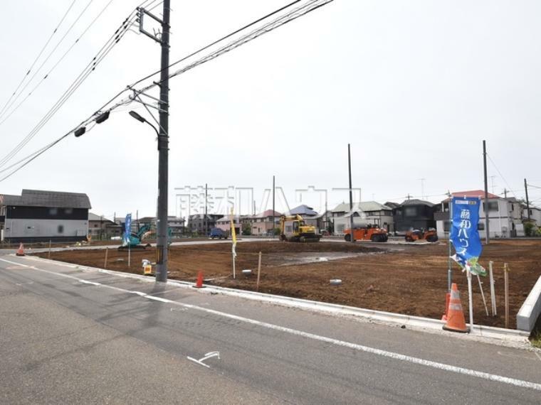 現況写真 接道状況および現場風景　【国分寺市戸倉1丁目】