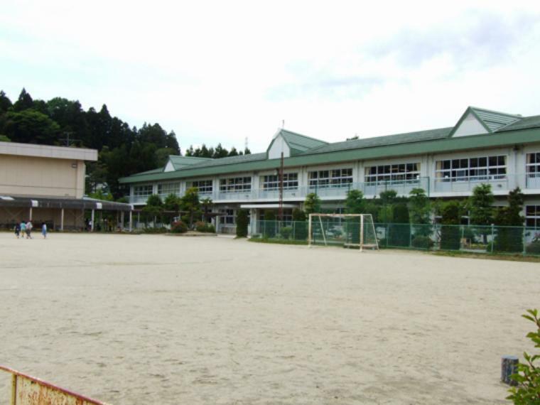 小学校 名取市立愛島小学校　3564m（徒歩45分）