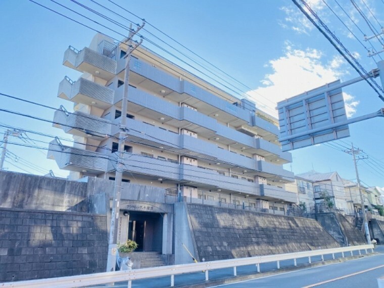 サントレ・ヴィラ横浜 3階