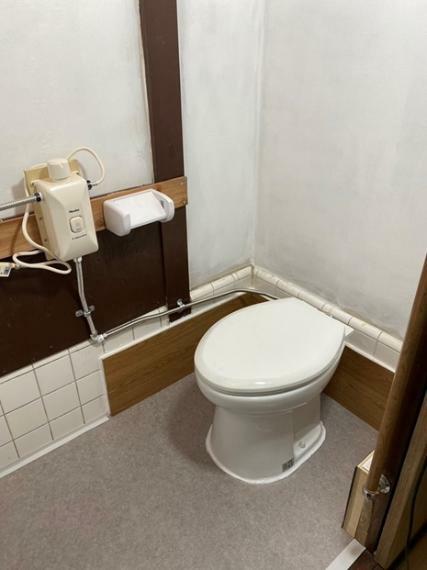 トイレ 洋式トイレ（汲取り）