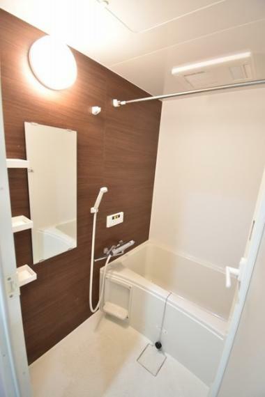 浴室 一日の疲れを癒してくれるバスルームも2021年に新規交換されました。