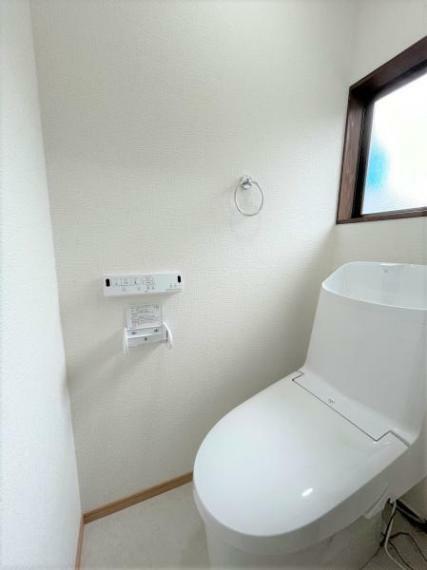 トイレ 【トイレ:リフォーム済】床はクッションフロアを張り、トイレは新品交換しました。