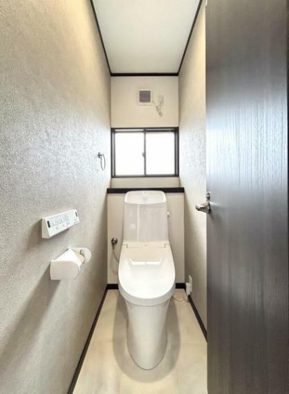 トイレ 【リフォーム後写真】2階トイレです。