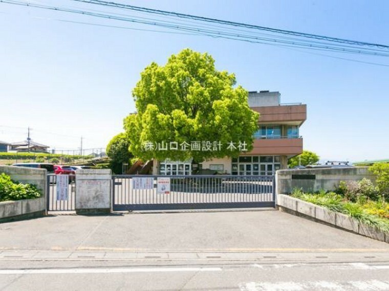 中学校 狭山市立中央中学校