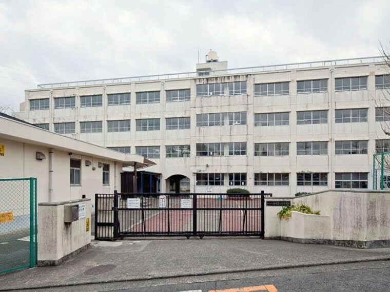 中学校 横浜市立南希望が丘中学校 徒歩16分。
