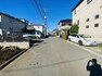 現況写真 前面道路含む現地