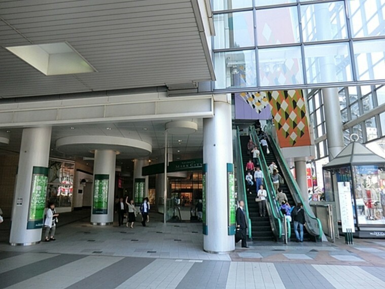 ショッピングセンター 渋谷マークシティ