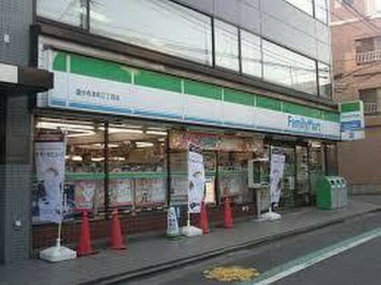 コンビニ ファミリーマート国分寺本町三丁目店まで約50m