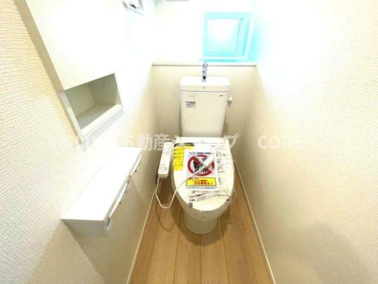 トイレ トイレスペースが1・2階にございますので、朝の混雑時に家族が分散して使用できます。
