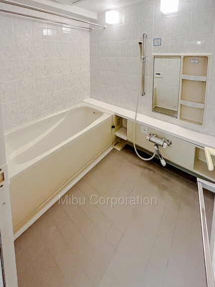 浴室 浴室換気乾燥機・追い焚き機能付きでゆったりと過ごせる1620サイズのバスルーム