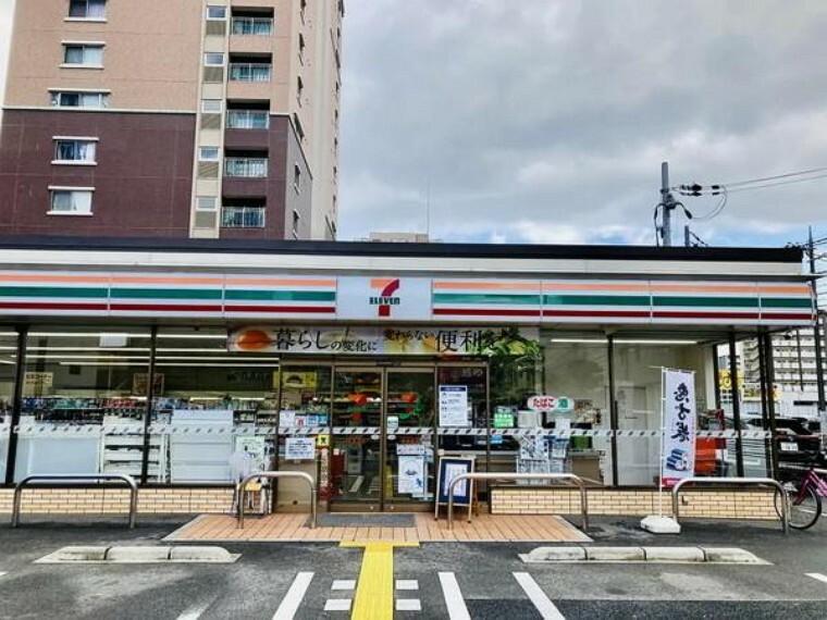 コンビニ セブンイレブン南草津店 24時間営業